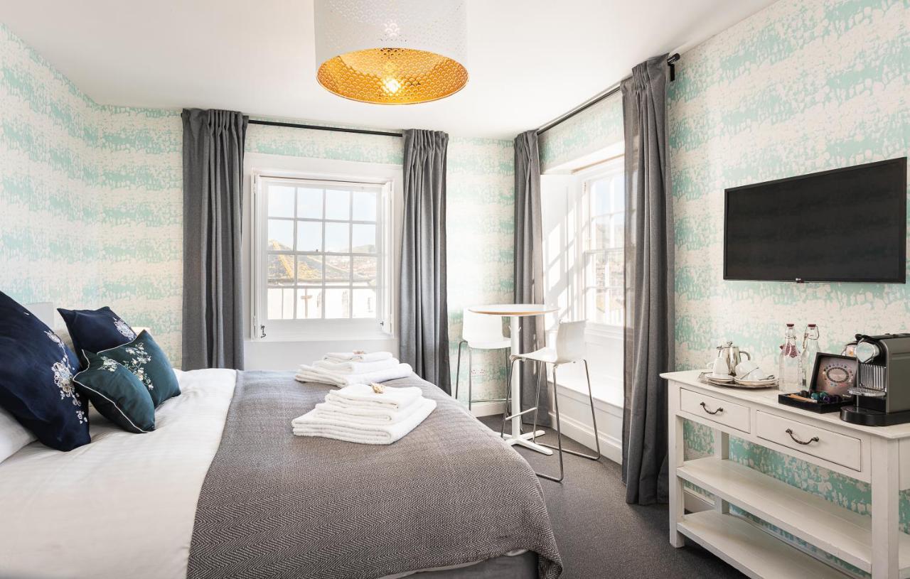Lyme 1 Hotel ليم ريجيس الغرفة الصورة